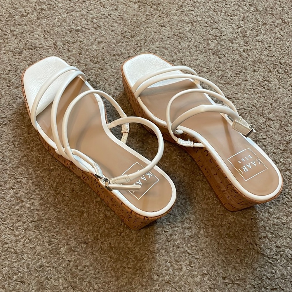 Bone platforms sandals
